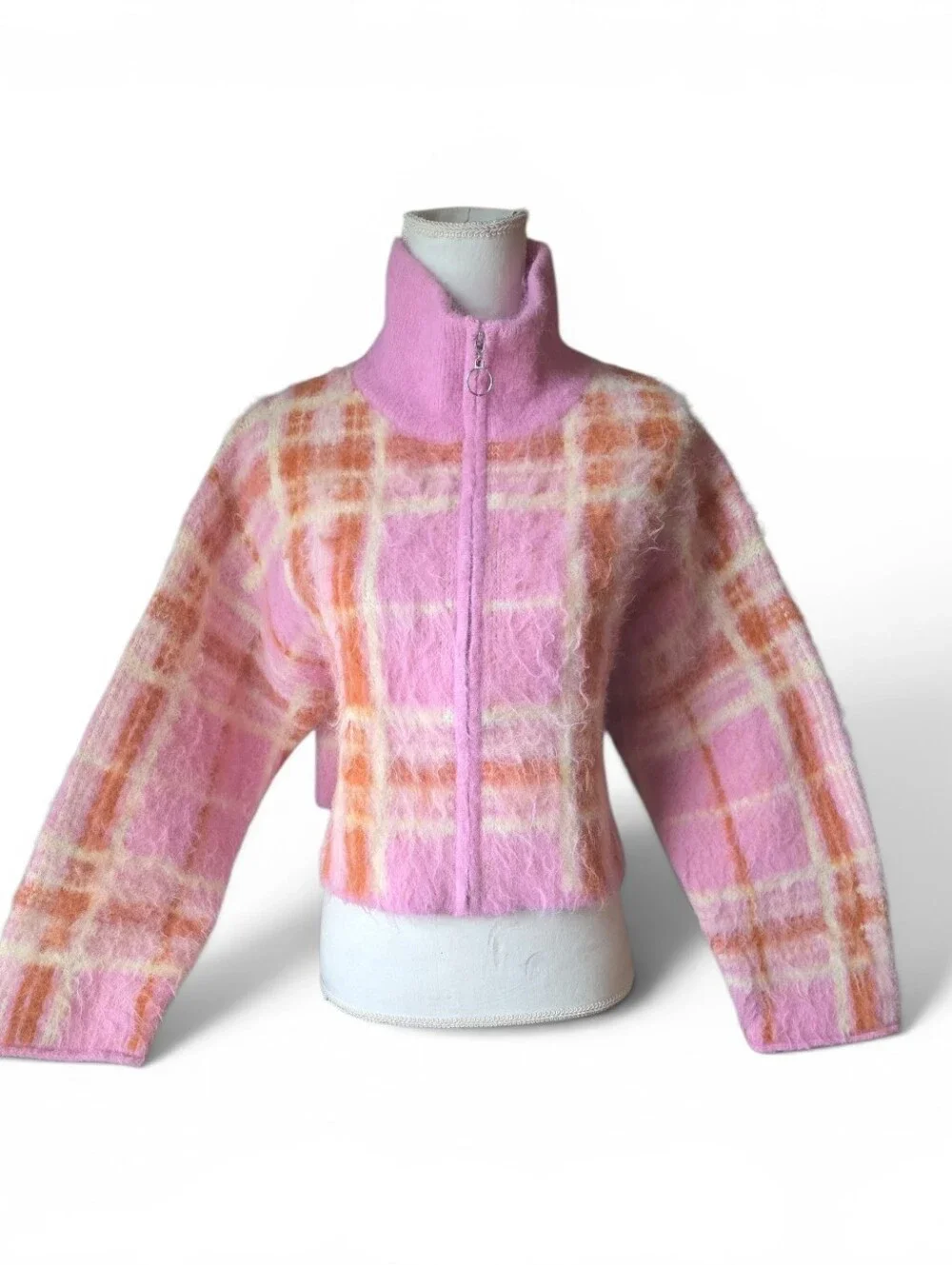 Wild Fable Pink and Peach Fuzzy Knit Sweater Size Small